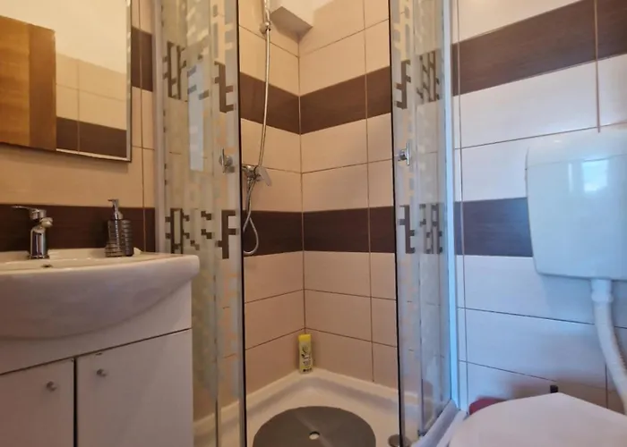 بيت ضيافة Ensuite 3*