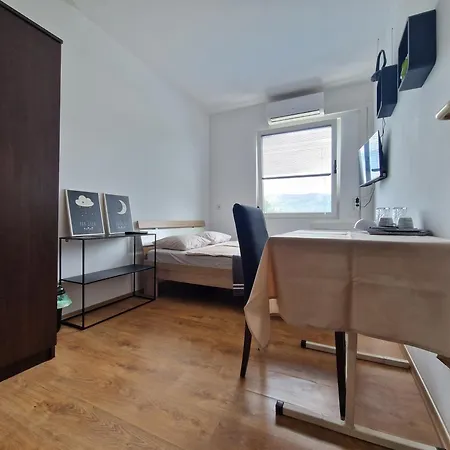 Konukevi Ensuite